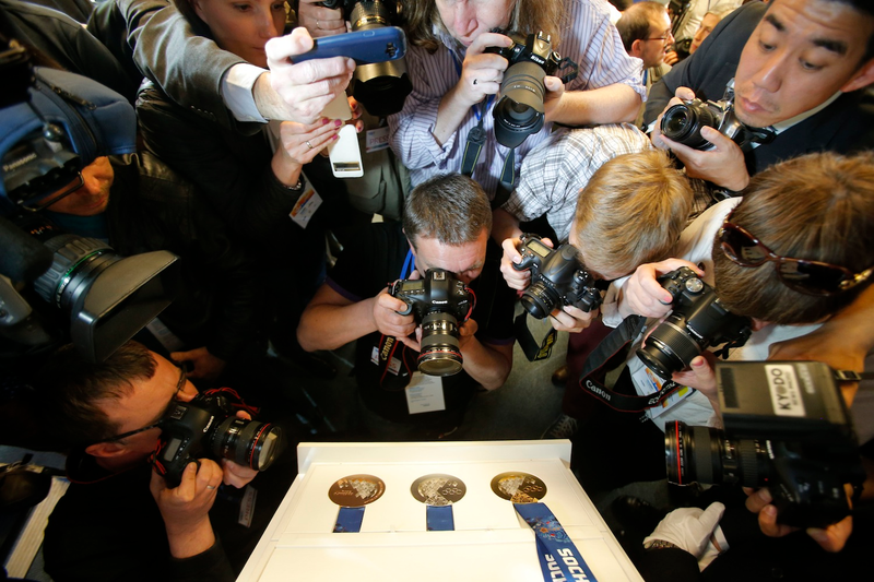 Illustration for article titled Here Are The 2014 Olympic Medals